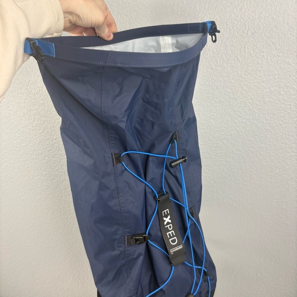 Exped Cloudburst 15L Waterproof Roll-Top Backpack - Picture 10 of 11
